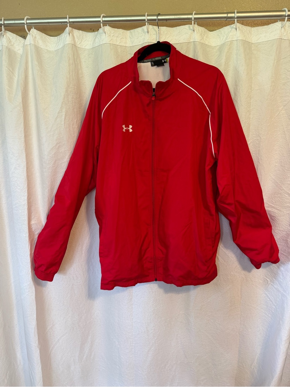 Under Armour Windbreaker